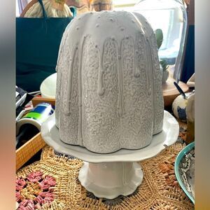 Anthropologie Jelly Mold Cake Stand  